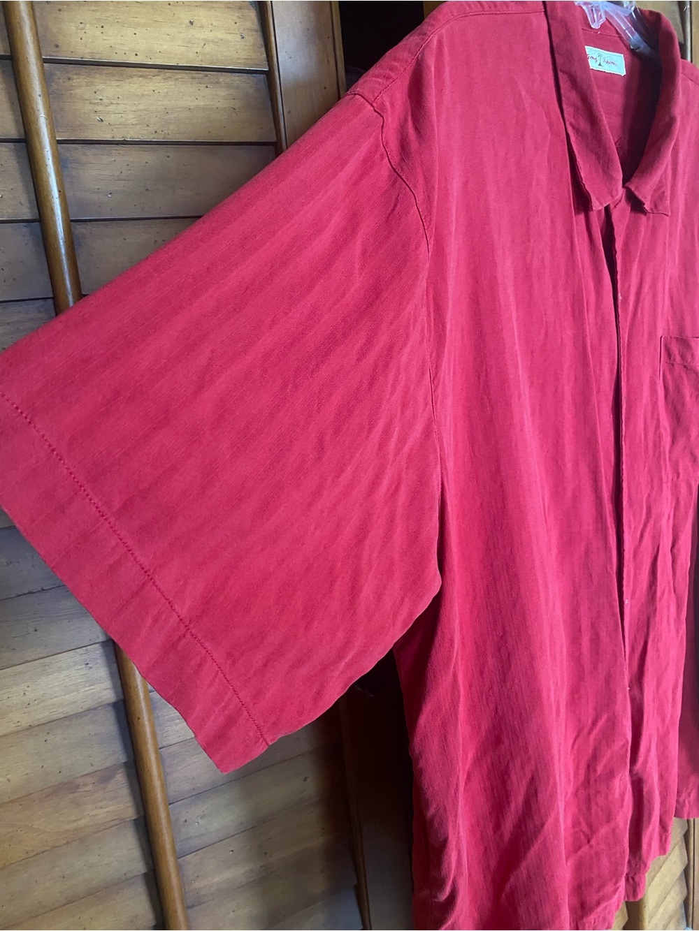 Tommy Bahama Crimson Short-Sleeve Button-Down Shirt - Picture 3 of 6